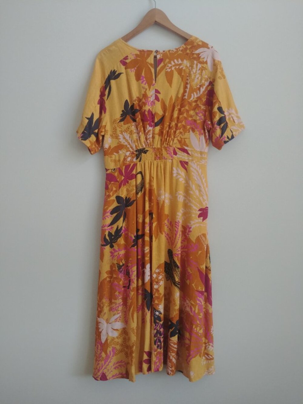 White Stuff UK linen blend midi dress deep yellow patterned dress V neck - Picture 2 of 15